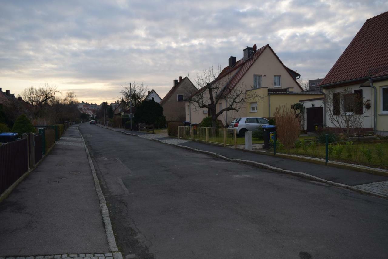 Ferienwohnung Seebachstr. Дрезден Екстериор снимка